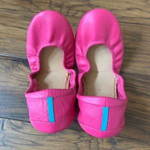 Tieks - Fuchsia (Size 9)